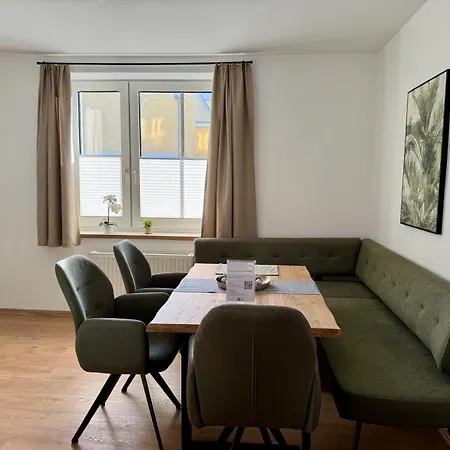 Komfortables Innenstadt-apartment Wolf - Zentrumlage Διαμέρισμα Ζανκτ Πέλτεν