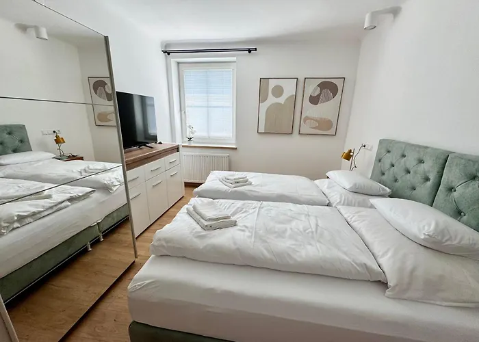 アパート Komfortables Innenstadt-apartment Wolf - Zentrumlage ザンクト・ペルテン